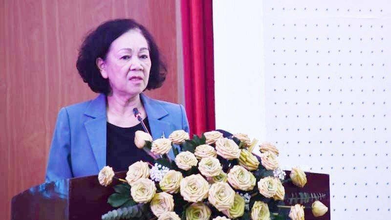 Đồng chí Trương Thị Mai phát biểu chỉ đạo tại buổi làm việc. Đồng chí Trương Thị Mai phát biểu chỉ đạo tại buổi làm việc.