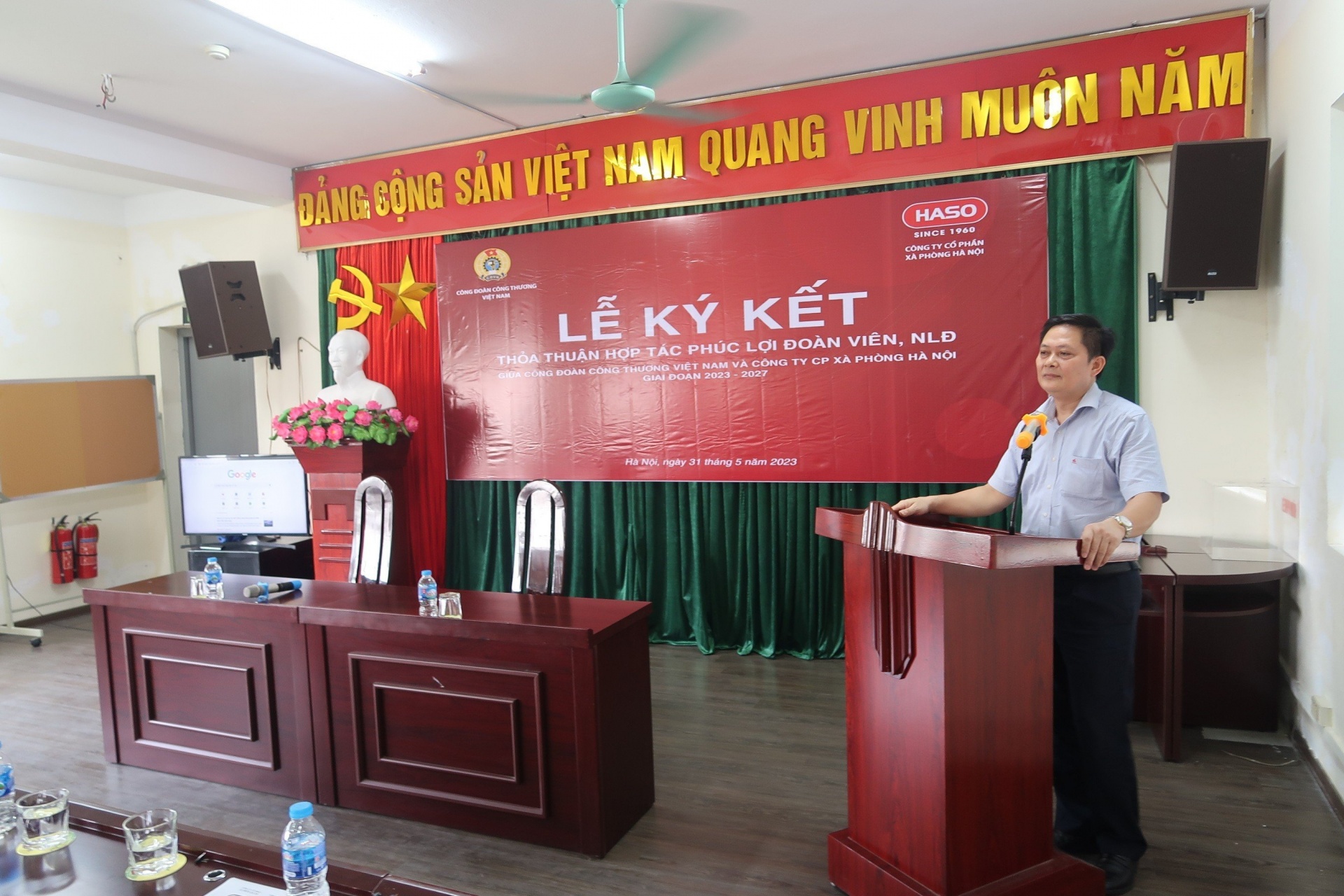 Công đoàn Công thương Việt Nam ký thỏa thuận hợp tác Chương trình “Phúc lợi đoàn viên” Công đoàn Công thương Việt Nam ký thỏa thuận hợp tác Chương trình “Phúc lợi đoàn viên”