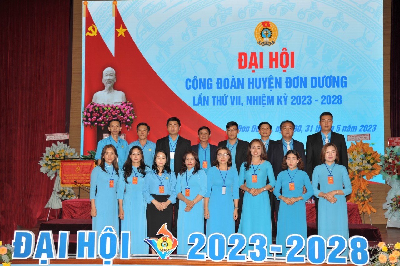 Công đoàn tham gia xây dựng huyện nông thôn mới kiểu mẫu ở Đơn Dương