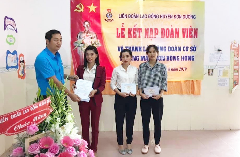 Công đoàn tham gia xây dựng huyện nông thôn mới kiểu mẫu ở Đơn Dương