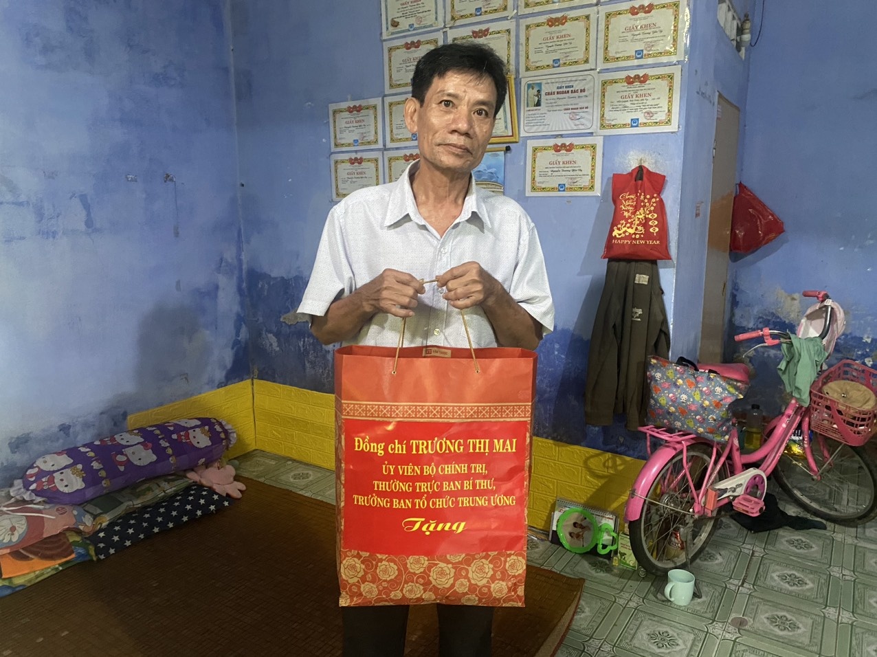 “Tiếp sức” cho công nhân bị bệnh ung thư ở tỉnh Bình Định