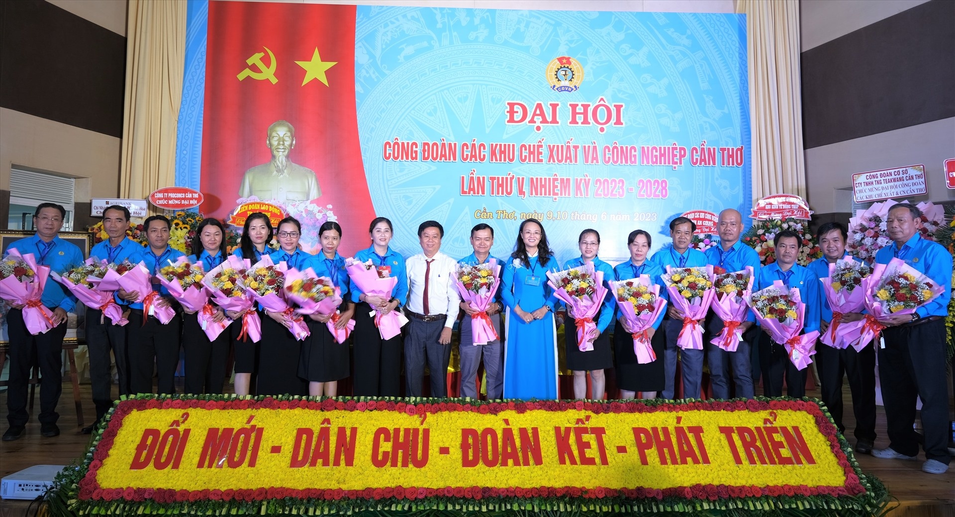 Cần Thơ: Đại hội Công đoàn các Khu chế xuất và Công nghiệp thành công Cần Thơ: Đại hội Công đoàn các Khu chế xuất và Công nghiệp thành công