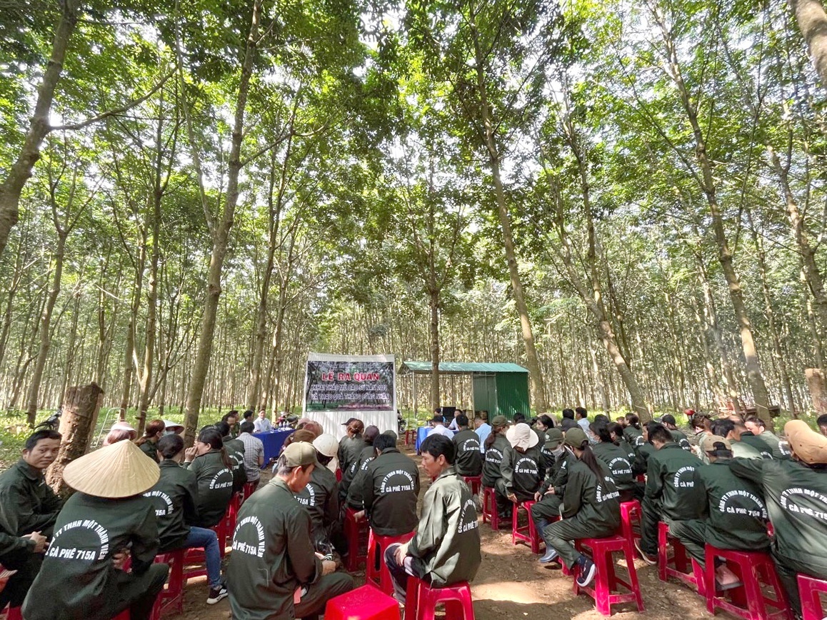 Chăm lo thiết thực cho công nhân làm cà phê trong “Tháng Công nhân”