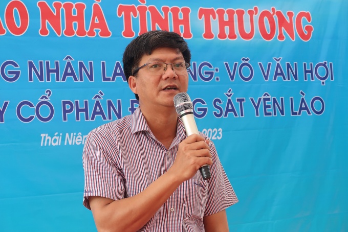 Bàn giao nhà tình thương cho gia đình công nhân đường sắt Bàn giao nhà tình thương cho gia đình công nhân đường sắt