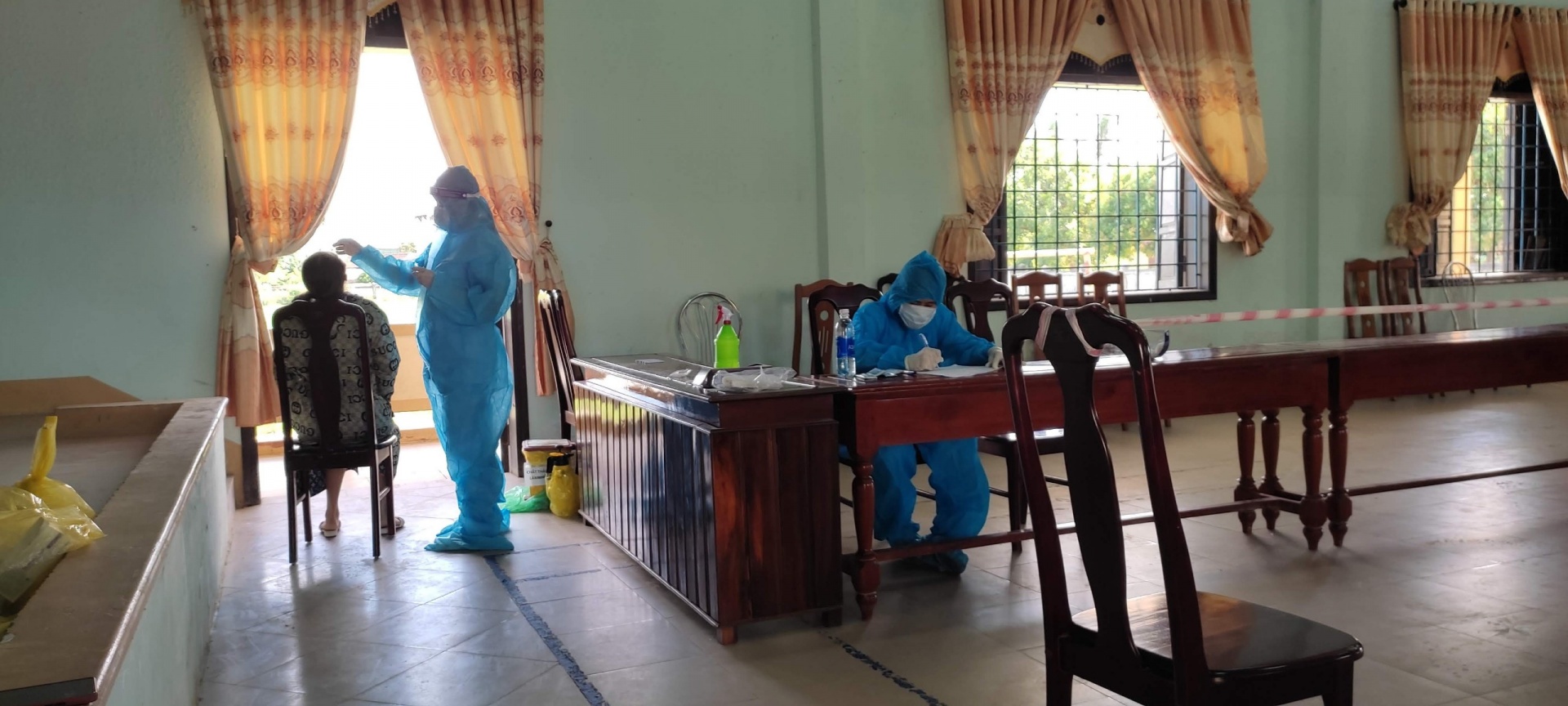 Nỗi buồn “không nói nên lời” của các viên chức dân số Nỗi buồn “không nói nên lời” của các viên chức dân số