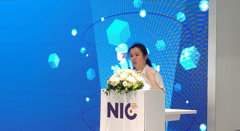 Cơ hội “vàng” cho công nhân, người lao động tiếp cận thị trường lao động số