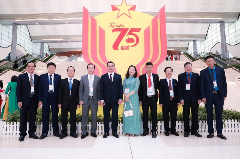 Đổi mới toàn diện trong thực hiện nhiệm vụ Đổi mới toàn diện trong thực hiện nhiệm vụ