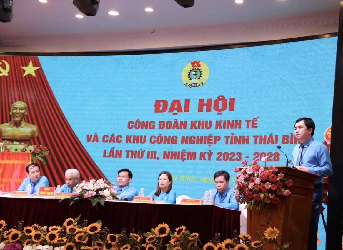 Để công đoàn là ngôi nhà thứ hai của người lao động Để công đoàn là ngôi nhà thứ hai của người lao động