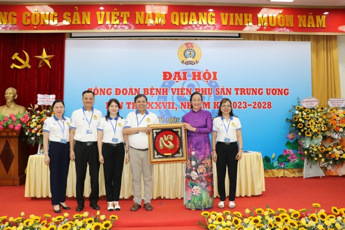 Đại hội điểm Công đoàn Y tế Việt Nam: Xứng đáng với niềm tin, trọng trách và kỳ vọng