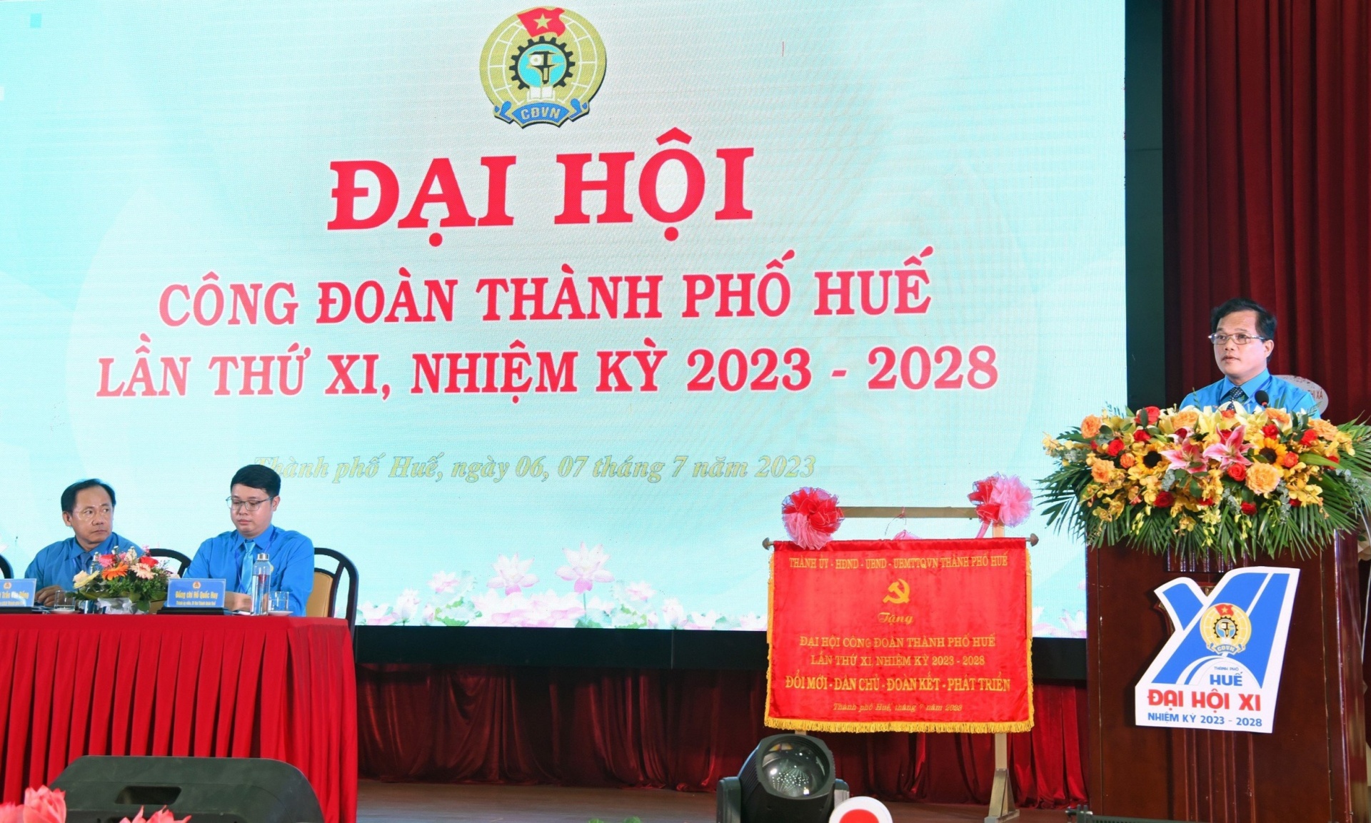 Công đoàn TP. Huế: Nhiệm kỳ mới hướng về cơ sở, đặt lợi ích đoàn viên lên hàng đầu Công đoàn TP. Huế: Nhiệm kỳ mới hướng về cơ sở, đặt lợi ích đoàn viên lên hàng đầu