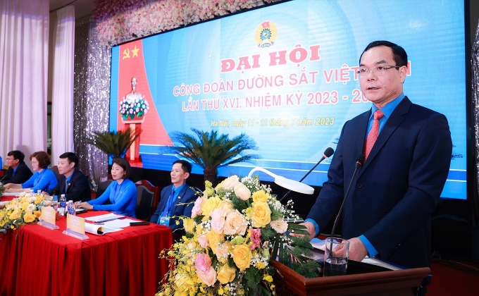Đại hội XVI Công đoàn Đường sắt Việt Nam: Trách nhiệm với người lao động Đại hội XVI Công đoàn Đường sắt Việt Nam: Trách nhiệm với người lao động