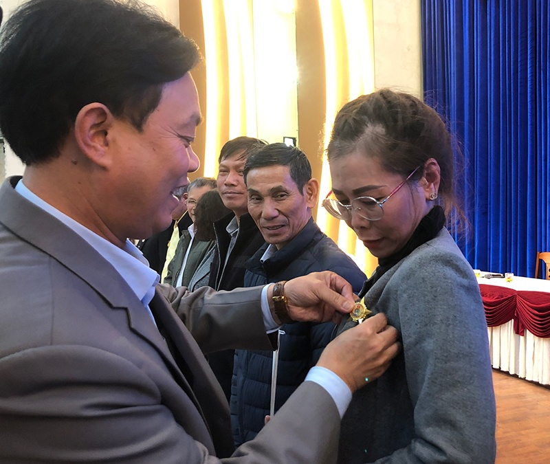 Công đoàn thành phố Đà Lạt tuyên dương "Công nhân tiêu biểu làm theo lời Bác"