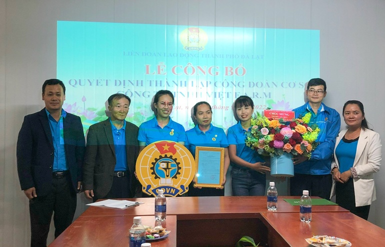 Công đoàn thành phố Đà Lạt tuyên dương "Công nhân tiêu biểu làm theo lời Bác"