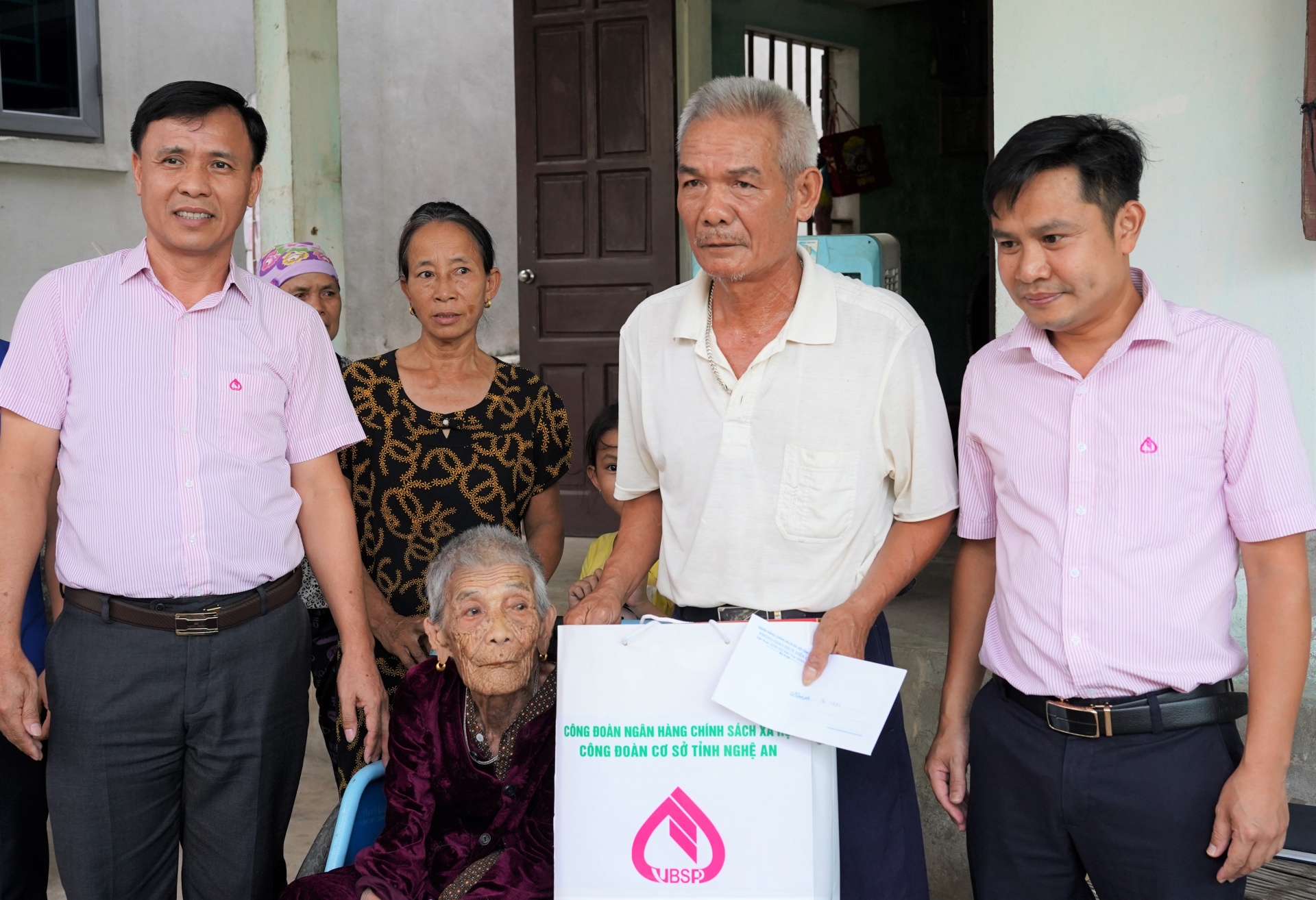 Tổ chức các hoạt động ý nghĩa nhân ngày Thương binh -Liệt sĩ Tổ chức các hoạt động ý nghĩa nhân ngày Thương binh - Liệt sĩ