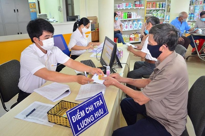 Lương hưu, trợ cấp chưa được trả đủ tháng 7 sẽ được bù vào lúc nào?