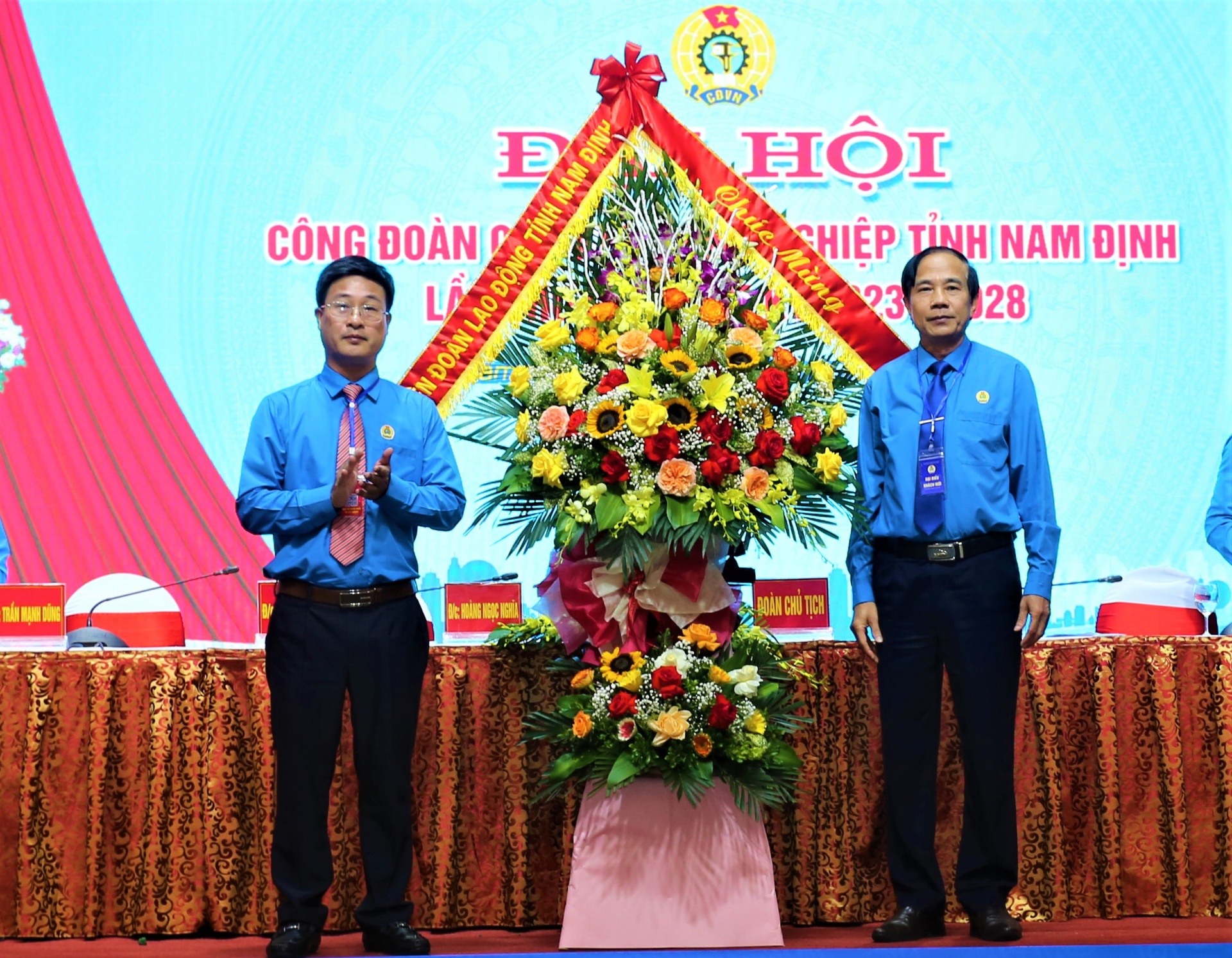Chăm lo, bảo vệ người lao động - nét nổi bật của Công đoàn các KCN tỉnh Nam Định