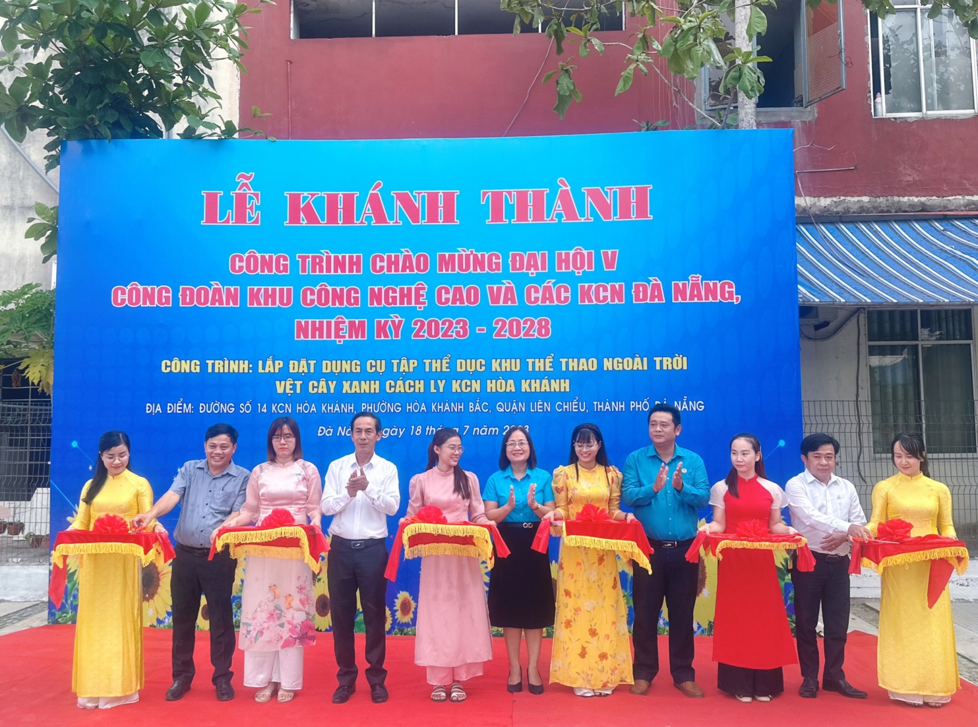 Khánh thành công trình chào mừng Đại hội Công đoàn Khu CNC và các KCN Đà Nẵng lần thứ V Khánh thành công trình chào mừng Đại hội Công đoàn Khu CNC và các KCN Đà Nẵng lần thứ V