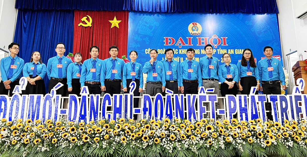 Công đoàn Các Khu Công nghiệp An Giang: Công nhân khó, có công đoàn Công đoàn Các Khu Công nghiệp An Giang: Công nhân khó, có công đoàn