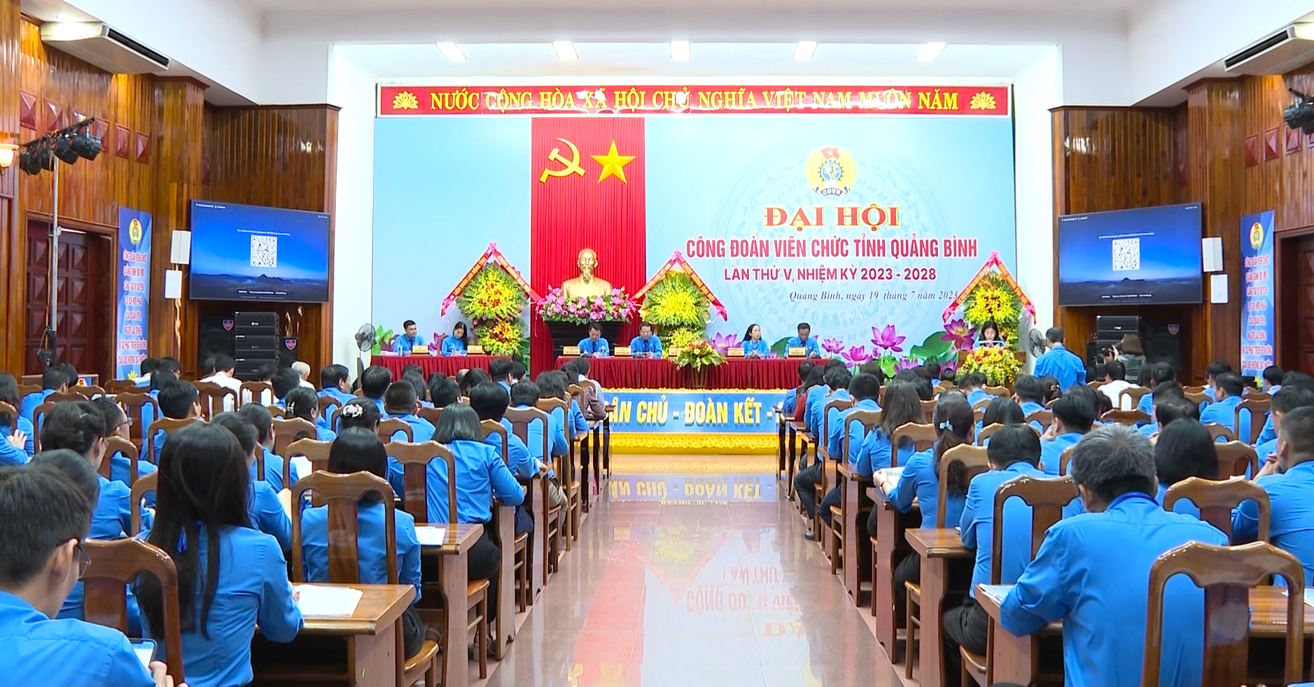 Nâng cao năng lực cán bộ công đoàn để thực hiện tốt các nhiệm vụ mới
