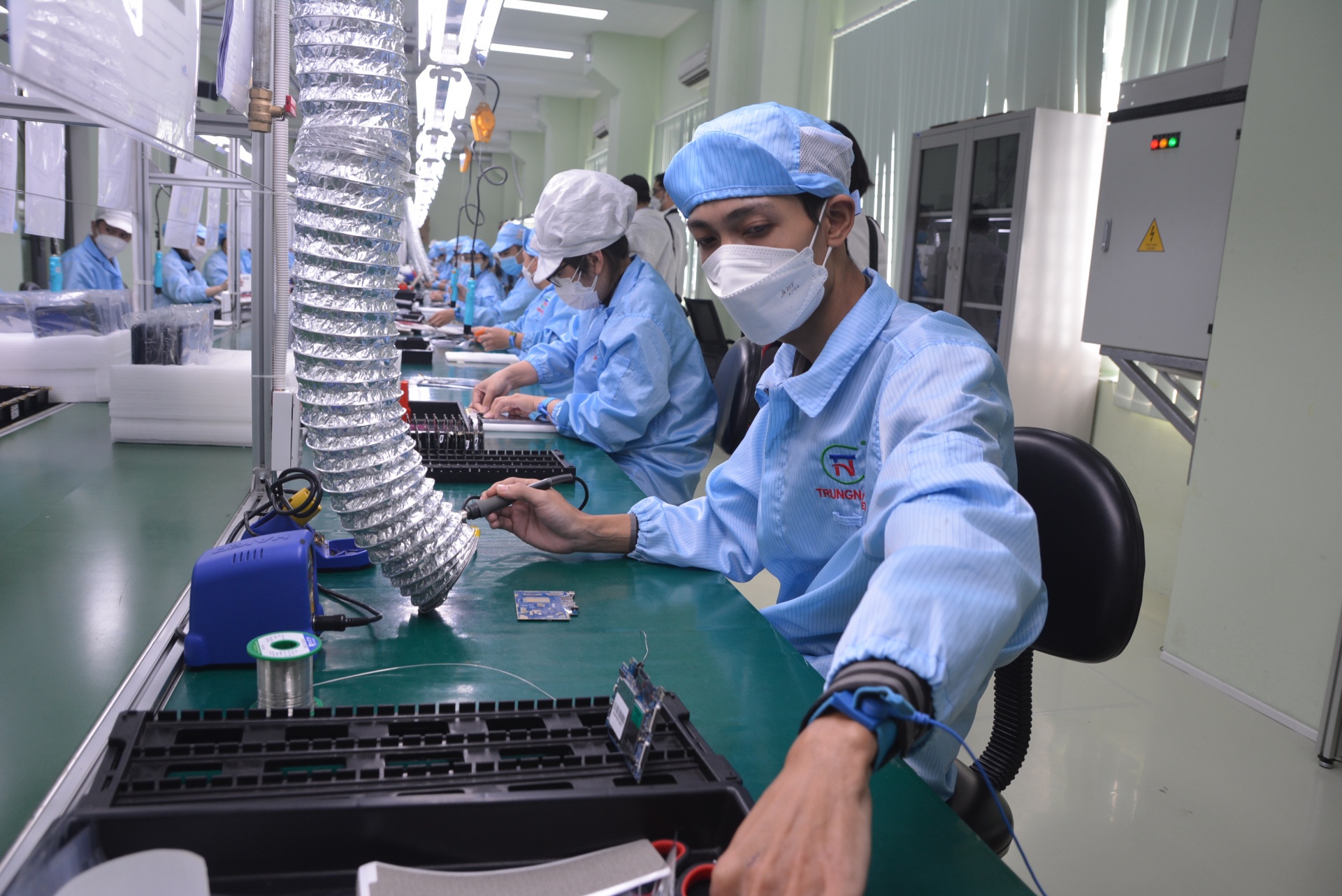 Yêu cầu tập trung tháo gỡ khó khăn cho sản xuất kinh doanh, tạo công ăn việc làm Yêu cầu tập trung tháo gỡ khó khăn cho sản xuất kinh doanh, tạo công ăn việc làm