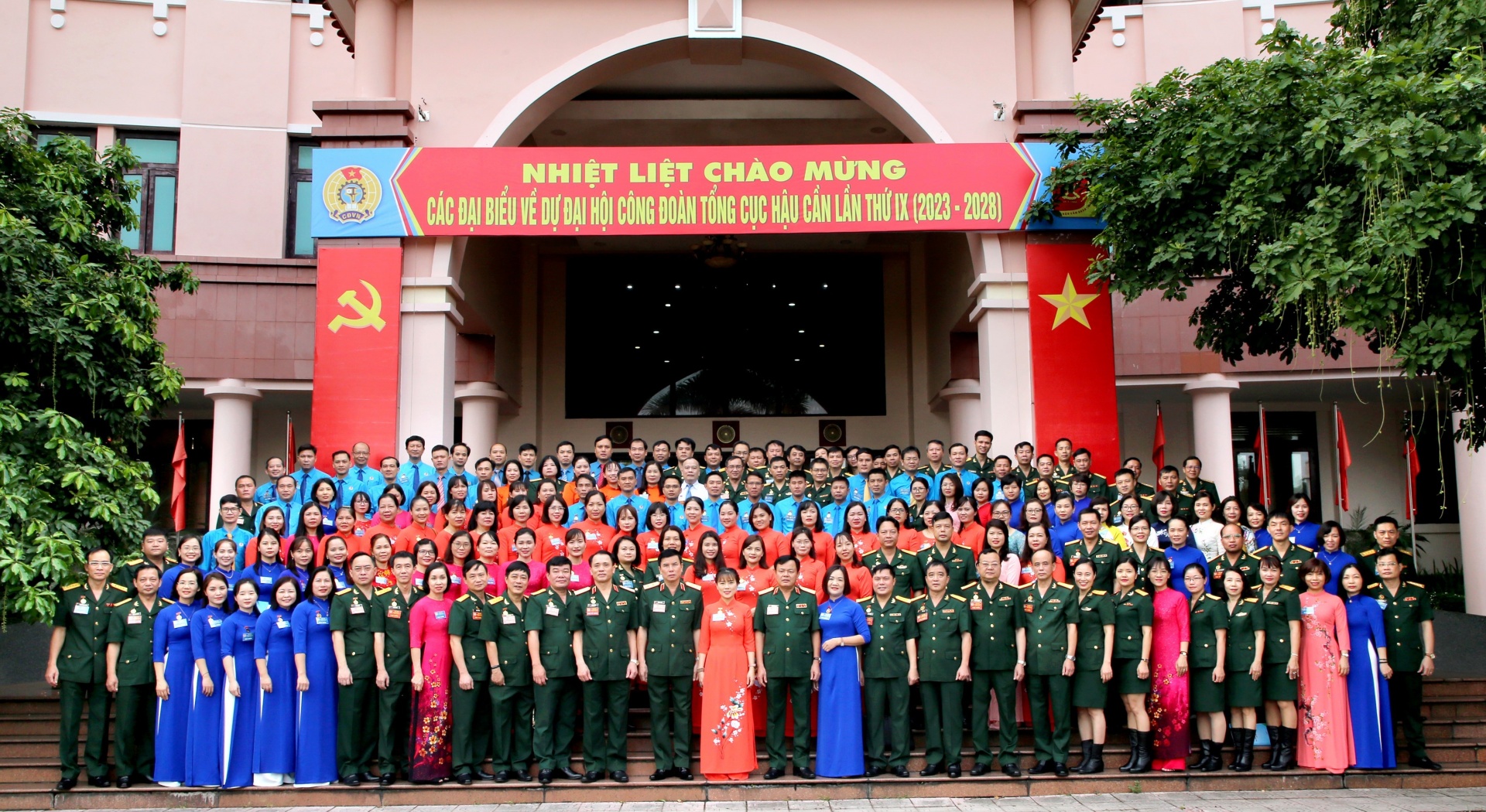 Đại hội IX Công đoàn Tổng cục Hậu cần: Tận dụng thời cơ - vượt qua thách thức Đại hội IX Công đoàn Tổng cục Hậu cần: Tận dụng thời cơ - vượt qua thách thức