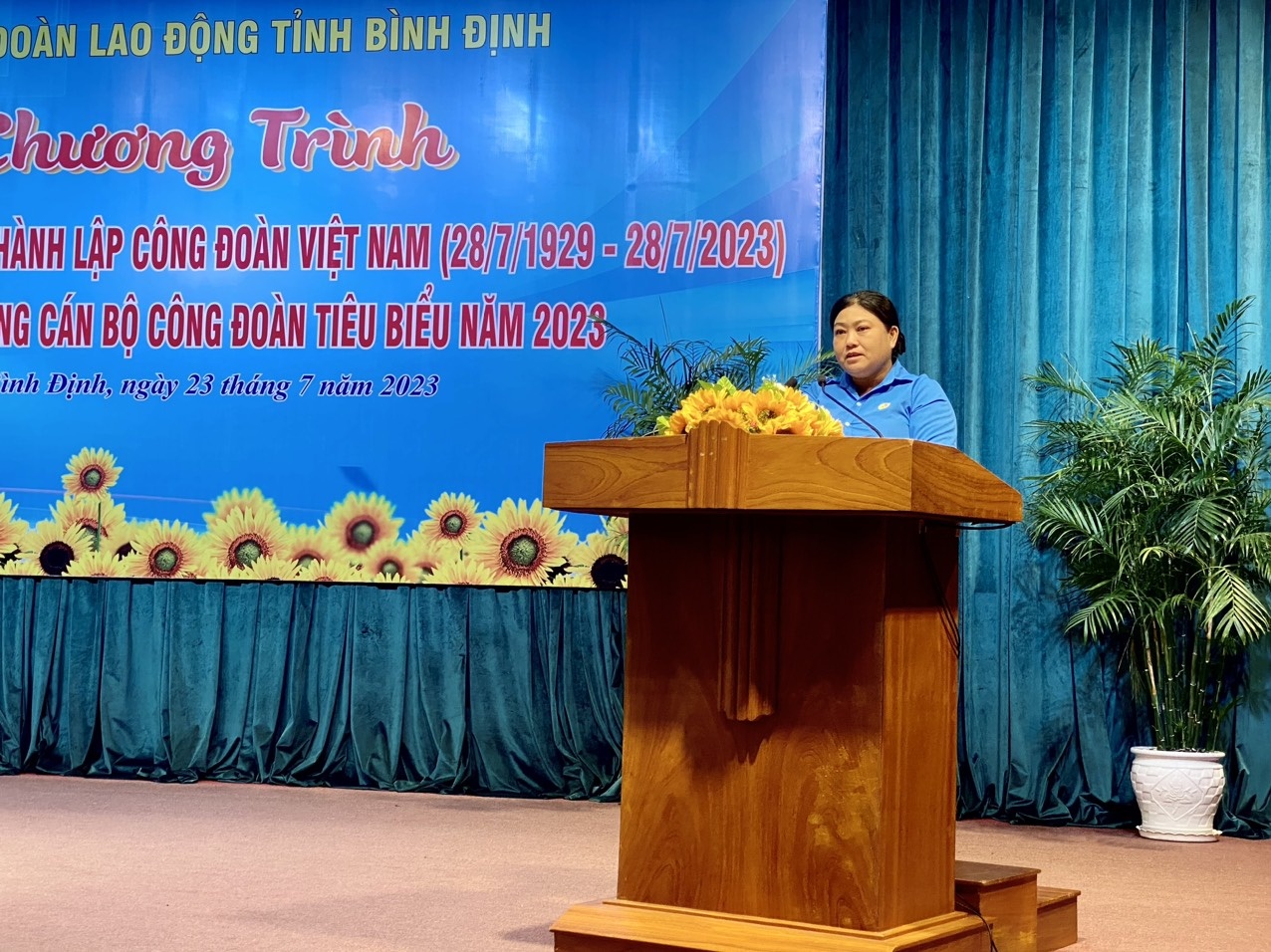 LĐLĐ tỉnh Bình Định kỷ niệm 94 năm Ngày thành lập Công đoàn Việt Nam