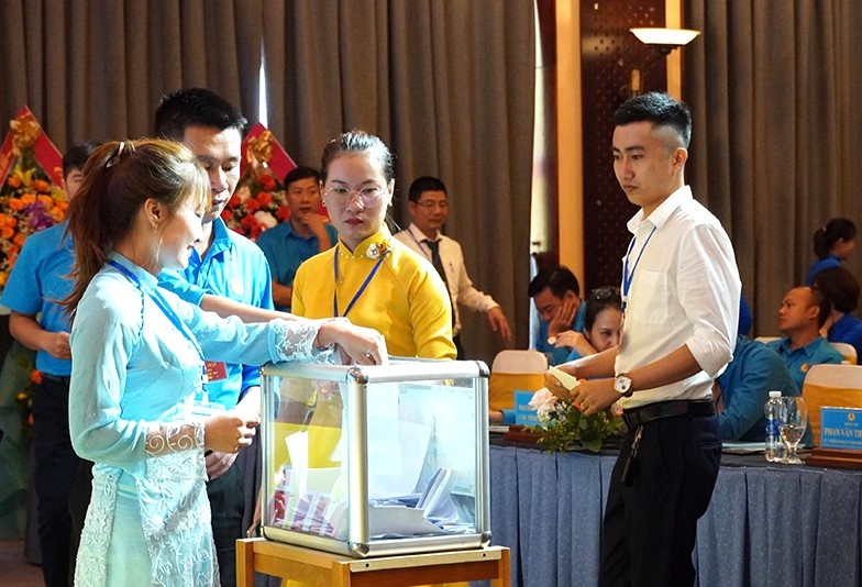 Công đoàn Khu Kinh tế Quảng Bình: Phấn đấu kết nạp 1.500 đoàn viên trong nhiệm kỳ mới