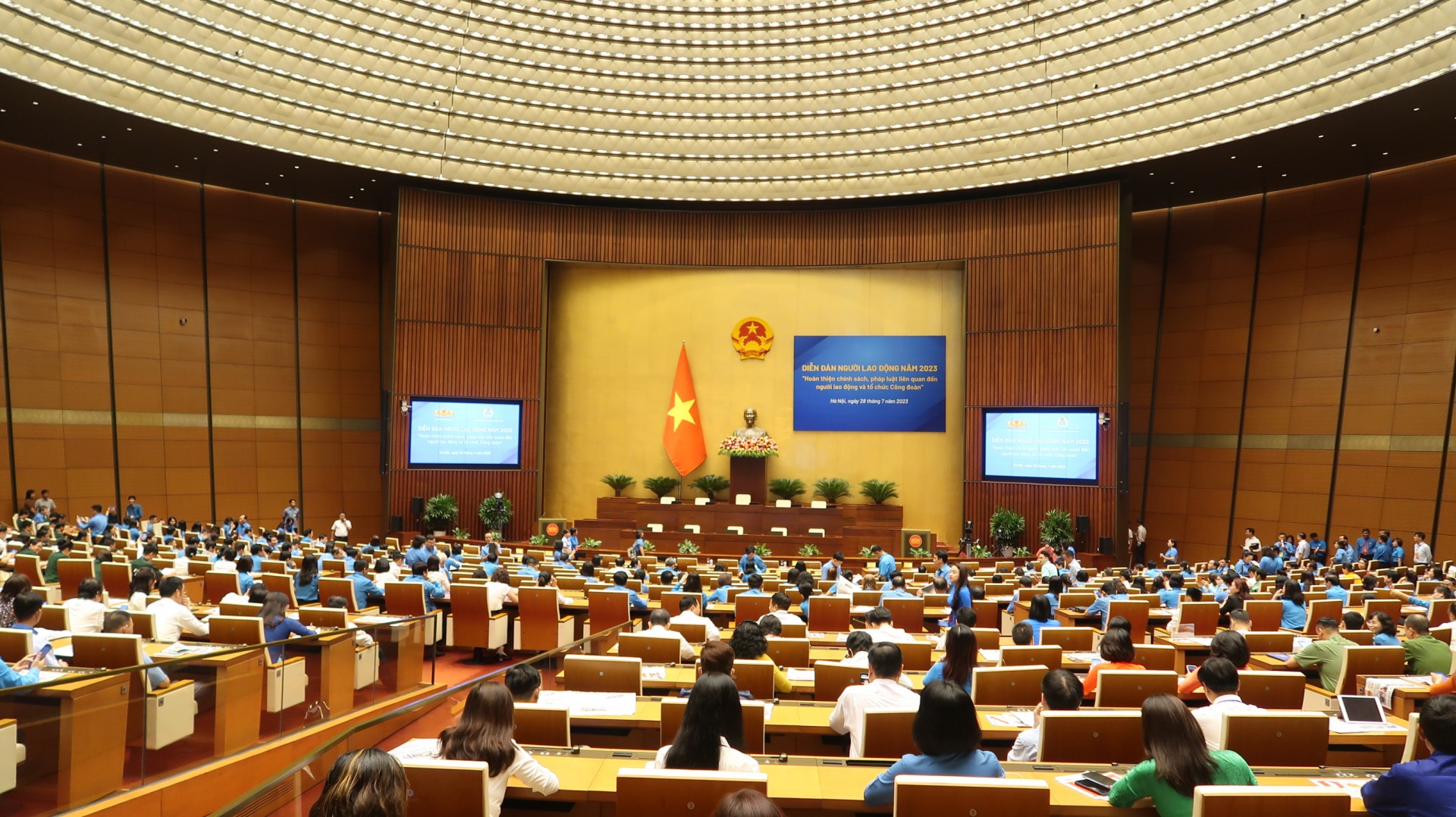 Những vấn đề đặt ra với truyền thông Công đoàn Việt Nam giai đoạn 2023-2028