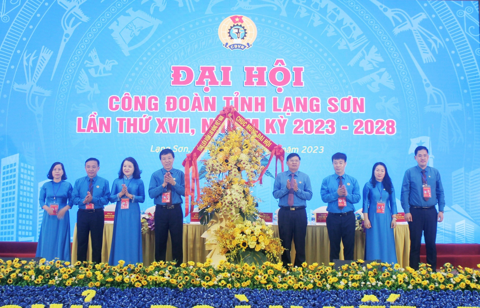 Xác định nội dung trọng tâm để tập trung chỉ đạo, đề ra giải pháp thực hiện