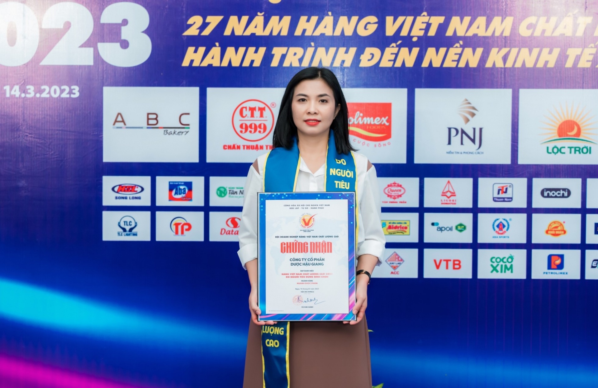 Đảng bộ Dược Hậu Giang: Vươn tầm từ những định hướng thiết thực Đảng bộ Dược Hậu Giang: Vươn tầm từ những định hướng thiết thực