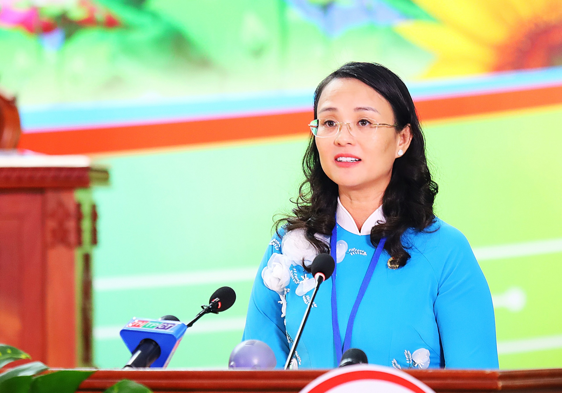 Công đoàn, người lao động đóng góp to lớn vào sự phát triển của Cần Thơ Công đoàn, người lao động đóng góp to lớn vào sự phát triển của Cần Thơ