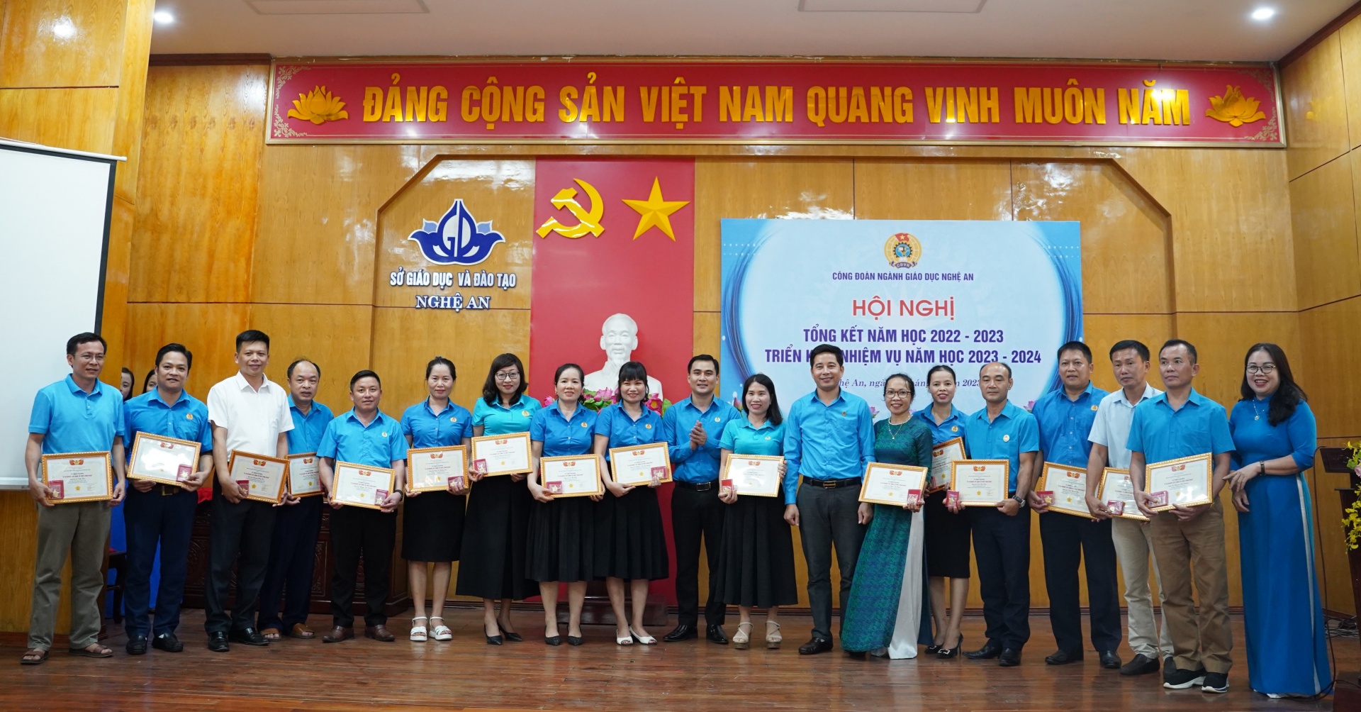 Các cấp Công đoàn ngành Giáo dục Nghệ An: Hơn 13,3 tỷ đồng chăm lo cho người lao động