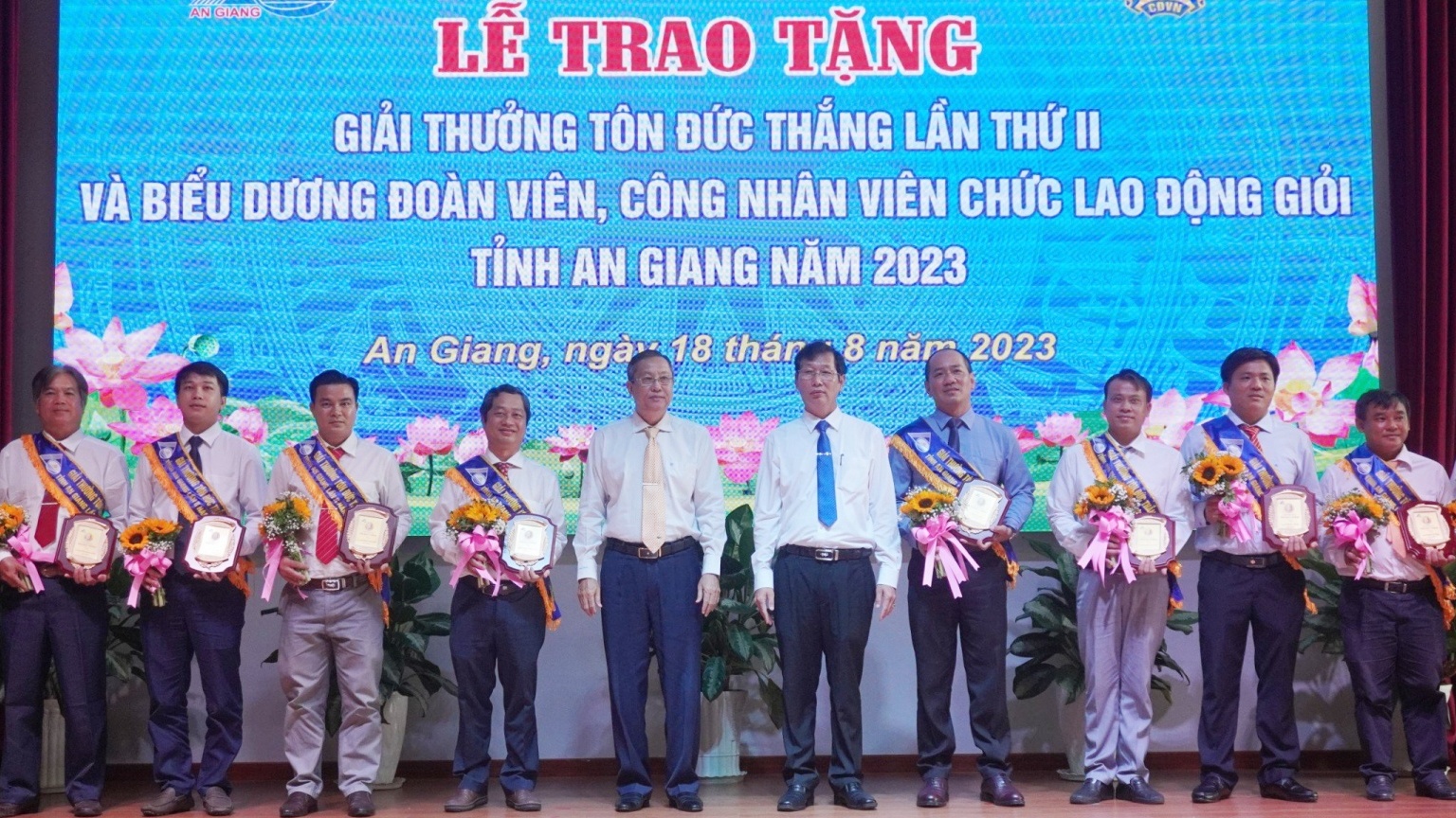 An Giang: Trao Giải thưởng Tôn Đức Thắng và vinh danh CNVCLĐ giỏi năm 2023