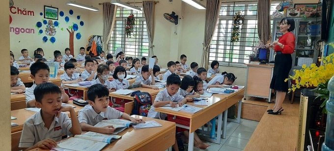 Hà Nội: Tuyển hơn 600 giáo viên và nhân viên cho các trường