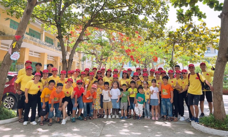 Nghề lao công, nghề thầm lặng mà trân quý Nghề lao công, nghề thầm lặng mà trân quý