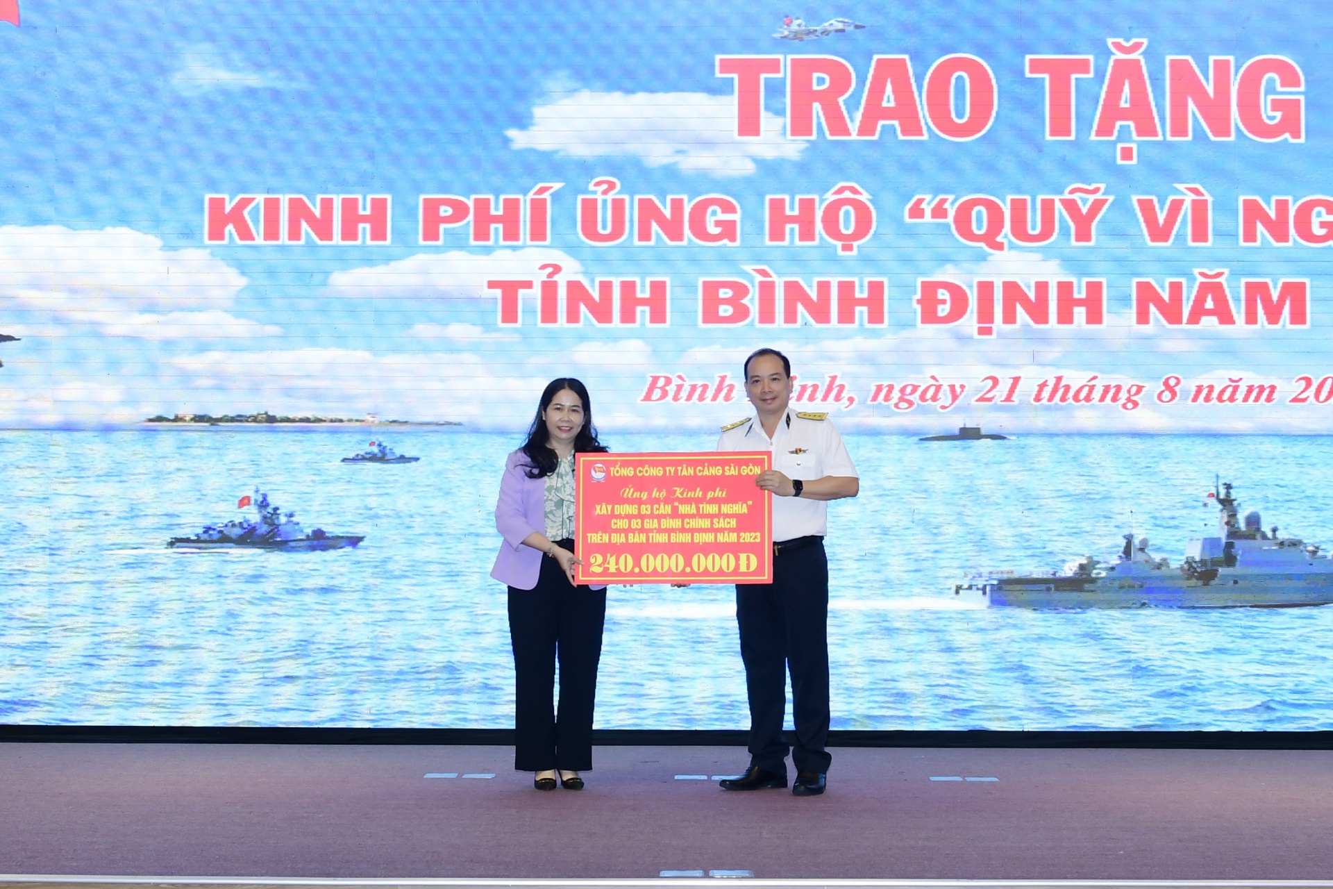 Tổng Công ty Tân Cảng Sài Gòn nhận đỡ đầu con ngư dân tại Bình Định