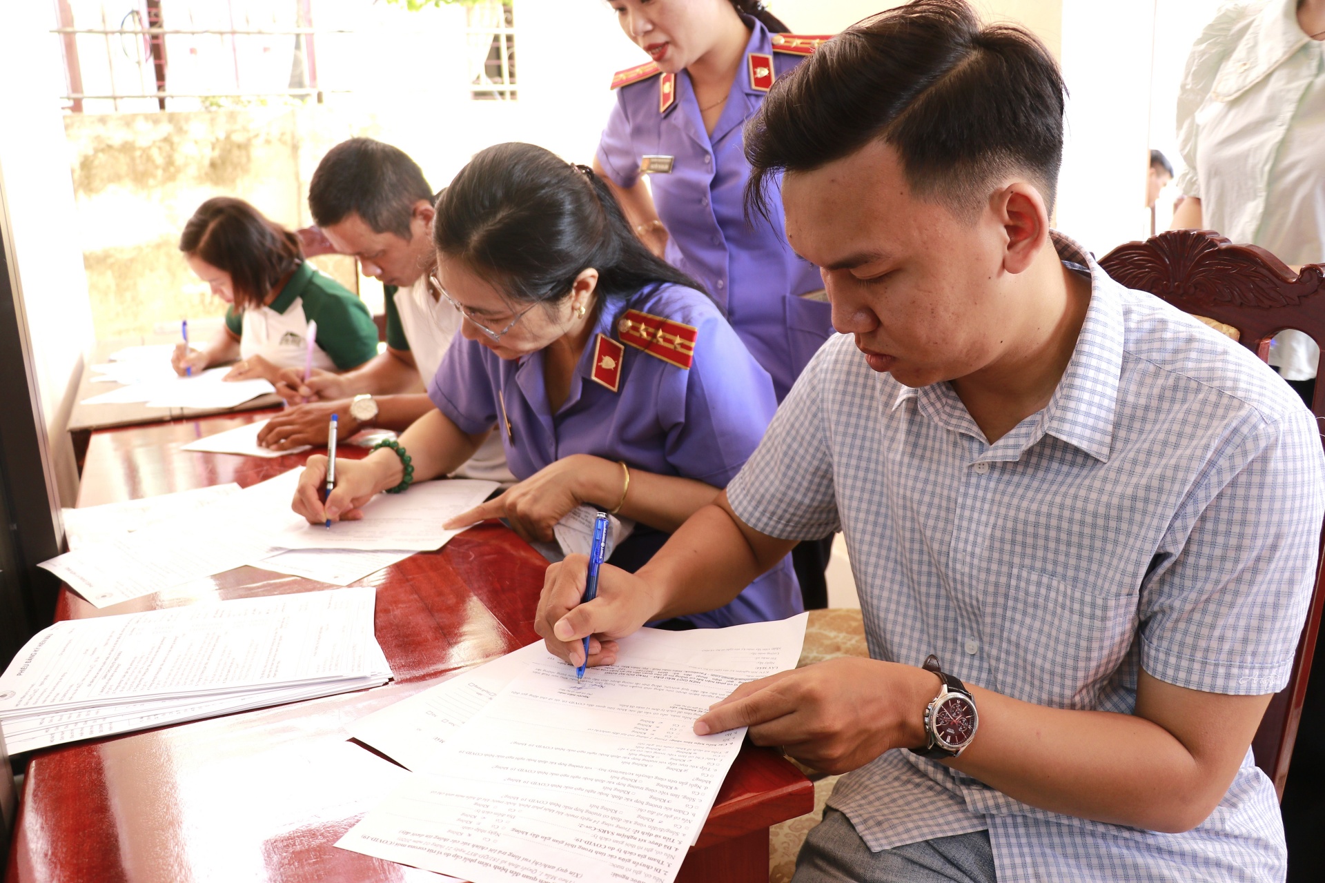 Đông đảo đoàn viên, người lao động tại tỉnh Quảng Trị tham gia hiến máu tình nguyện Đông đảo đoàn viên, người lao động tại tỉnh Quảng Trị tham gia hiến máu tình nguyện