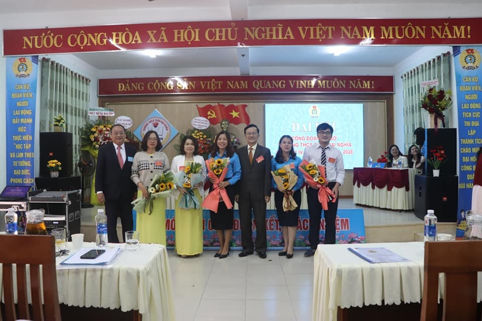 Nữ chủ tịch công đoàn tiêu biểu