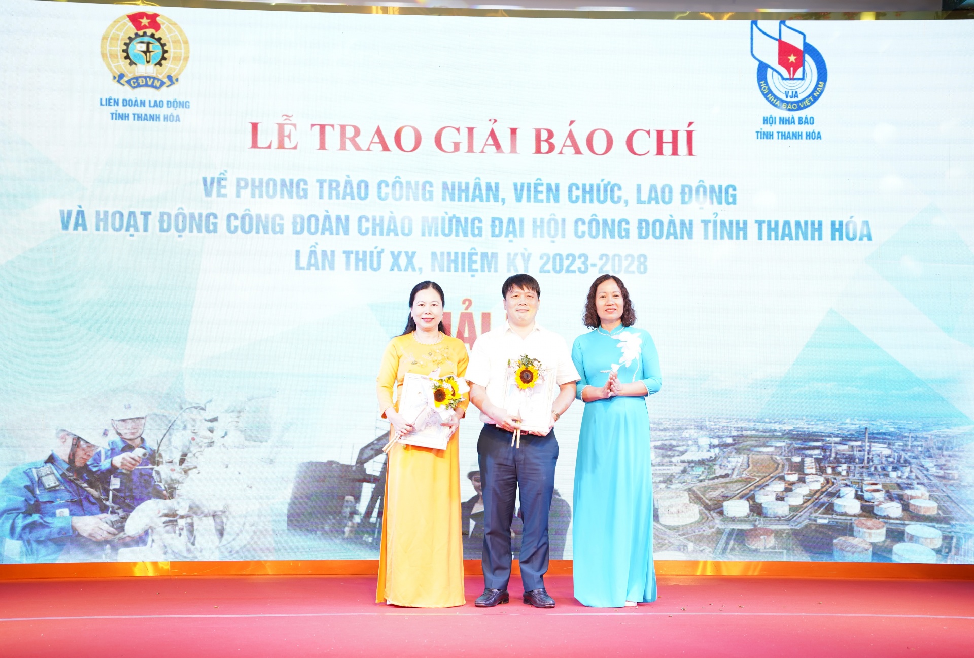 Trân trọng cảm ơn các cơ quan báo chí đã luôn đồng hành cùng Công đoàn Thanh Hoá Trân trọng cảm ơn các cơ quan báo chí đã luôn đồng hành cùng Công đoàn Thanh Hoá