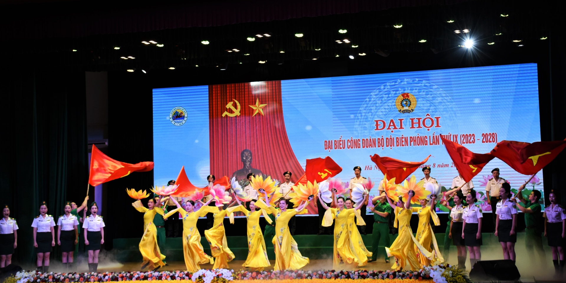 Quyết tâm bảo vệ vững chắc chủ quyền lãnh thổ, an ninh biên giới quốc gia