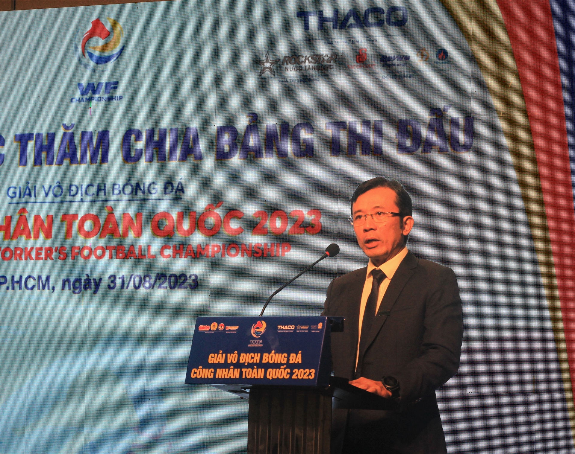 Giải bóng đá quy mô toàn quốc dành cho công nhân lao động lần đầu tiên được tổ chức Giải bóng đá quy mô toàn quốc dành cho công nhân lao động lần đầu tiên được tổ chức