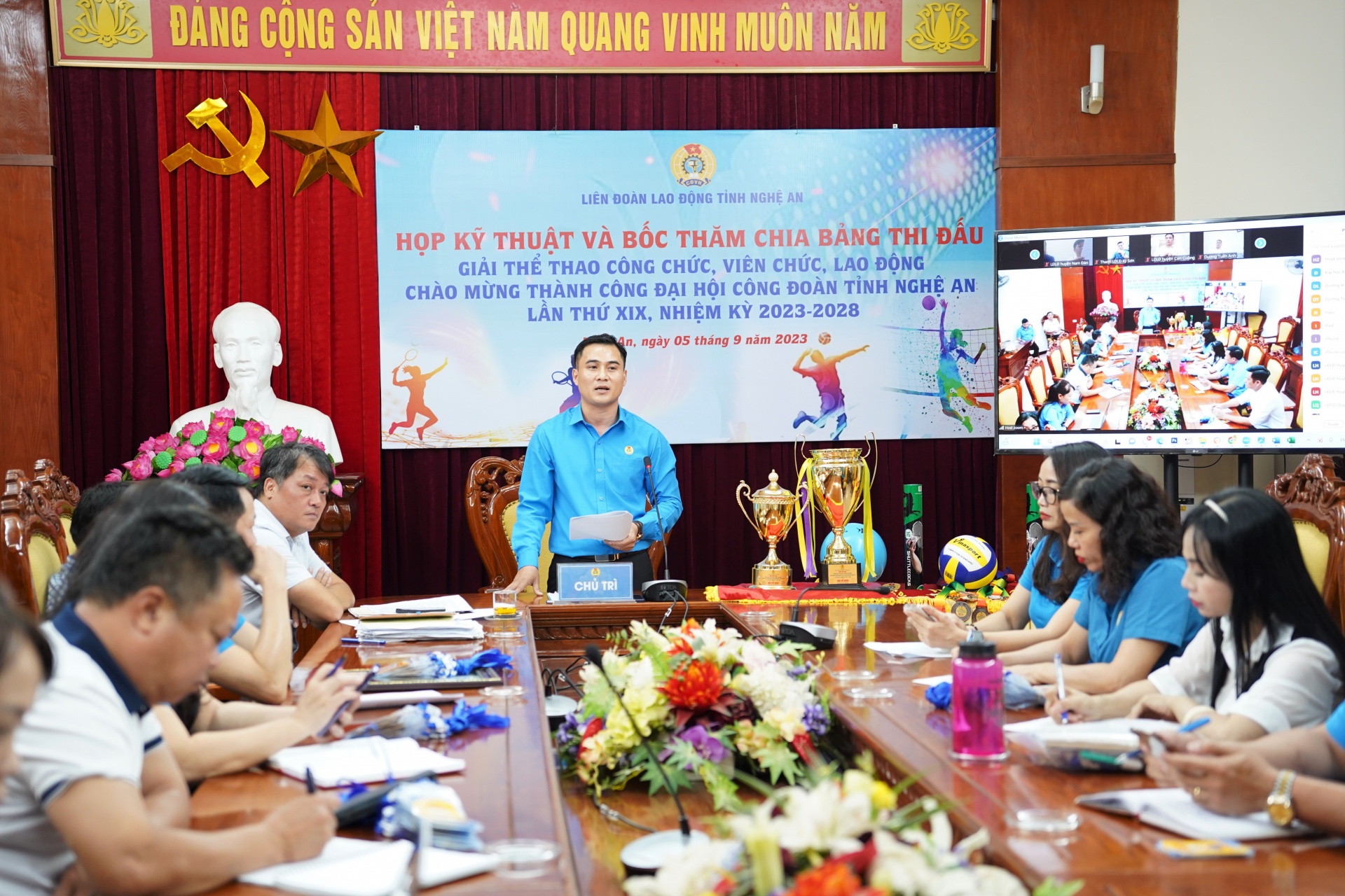 Gần 500 vận động viên tham gia Giải thể thao do LĐLĐ tỉnh Nghệ An tổ chức