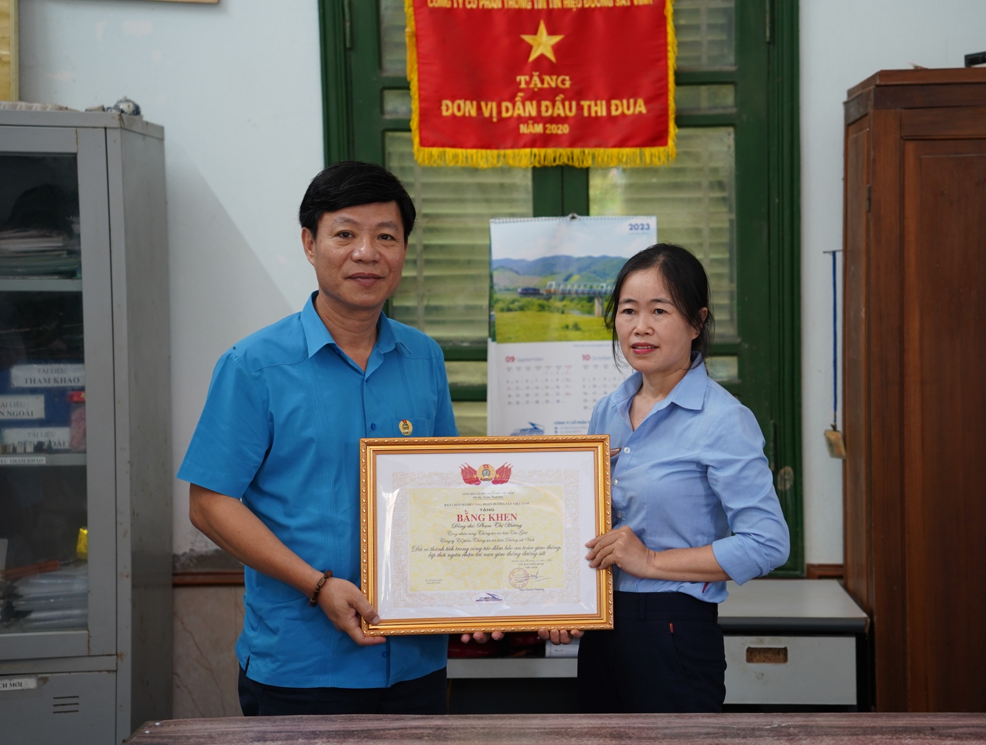 Công đoàn Đường sắt Việt Nam khen thưởng công nhân dũng cảm cứu người