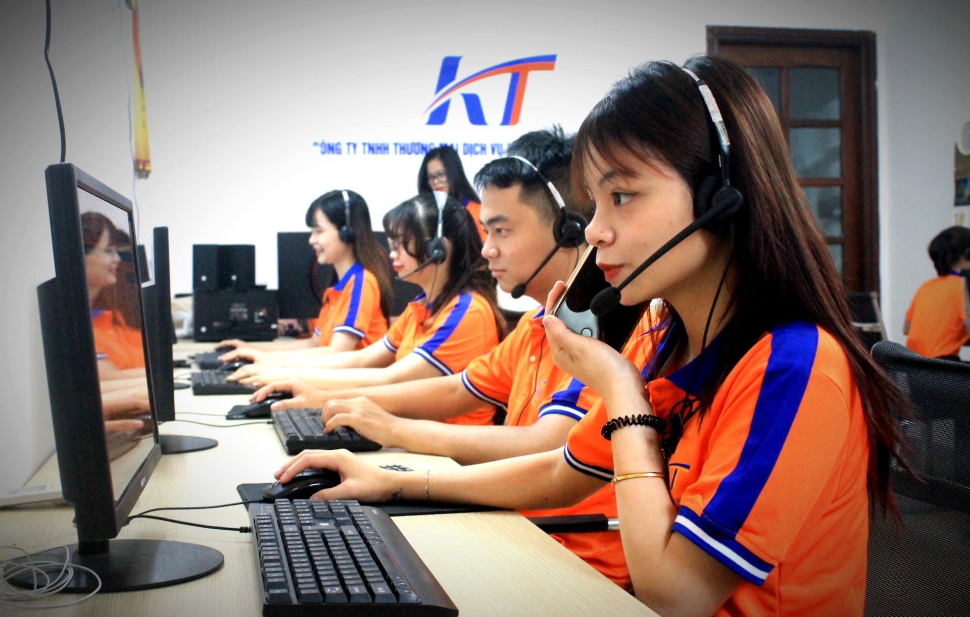 Công ty TNHH Thương mại dịch vụ viễn thông Kim Thành tuyển dụng nhân sự