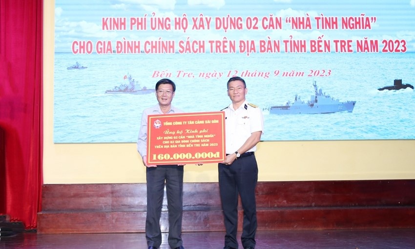 Tổng Công ty Tân Cảng Sài Gòn: Nhận đỡ đầu con ngư dân tại Tiền Giang, Bến Tre