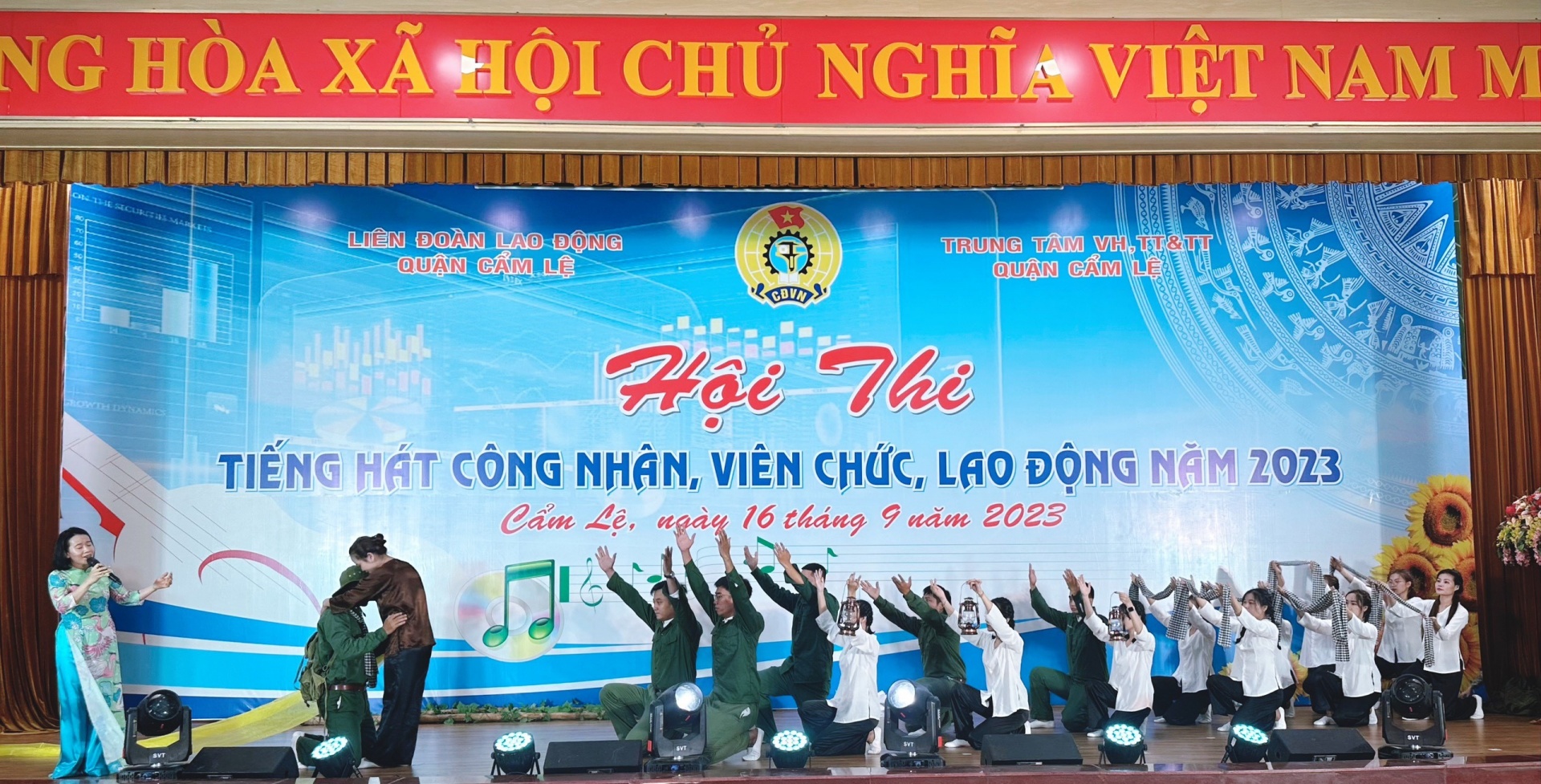 Hội thi Tiếng hát CNVCLĐ quận Cẩm Lệ năm 2023: Những khoảnh khắc vui vẻ, sôi nổi Hội thi Tiếng hát CNVCLĐ quận Cẩm Lệ năm 2023: Những khoảnh khắc vui vẻ, sôi nổi