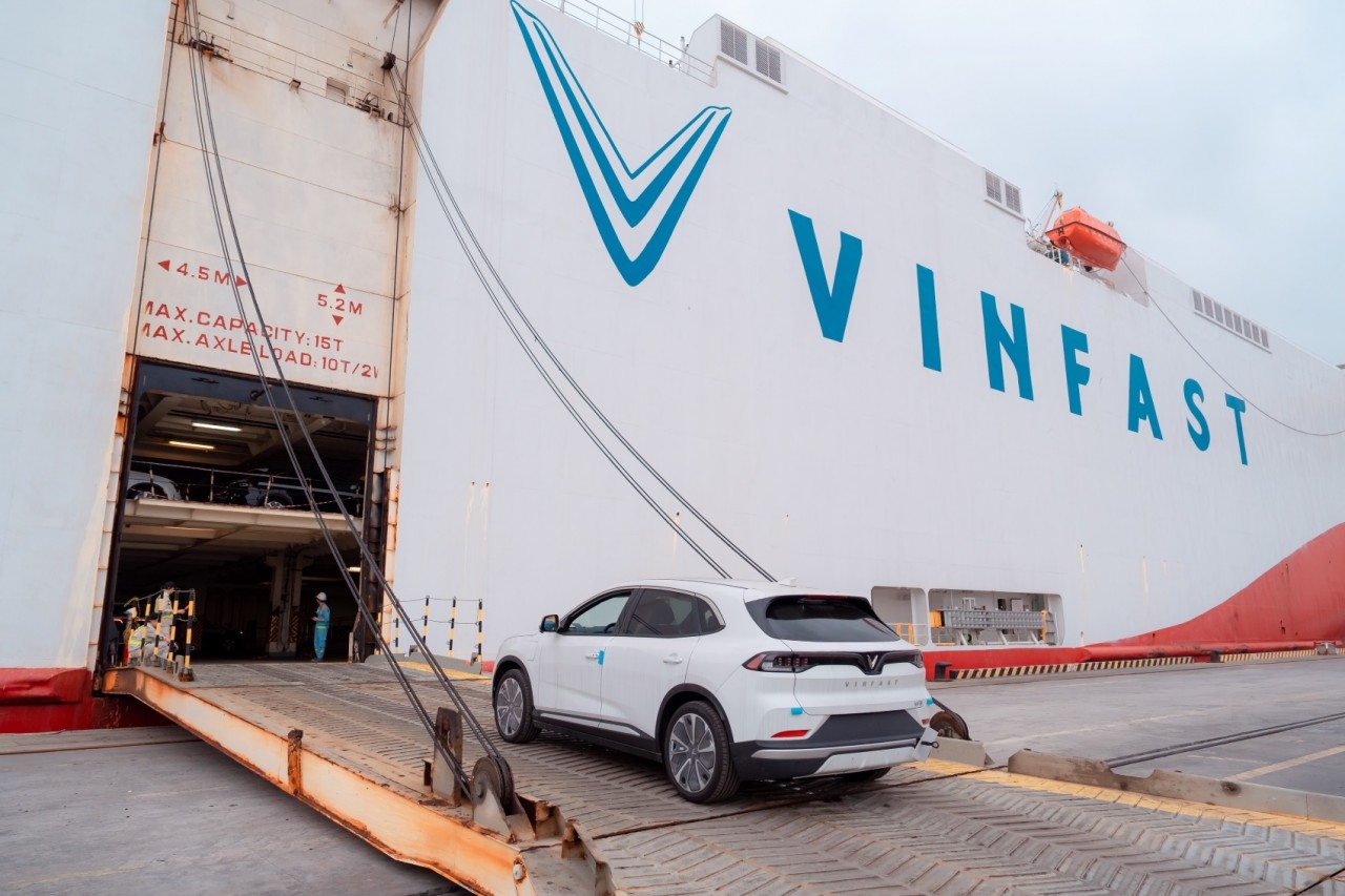VinFast bán xe điện tại Indonesia từ năm sau, đầu tư 1,2 tỷ USD bao gồm nhà máy lắp ráp VinFast