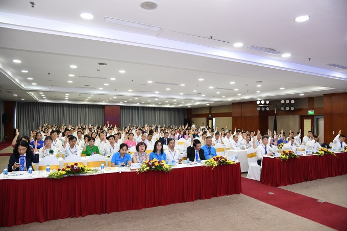 Phiên làm việc thứ nhất Đại hội Công đoàn Tổng Công ty Hàng hải Việt Nam lần thứ VI