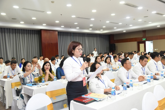 Phiên làm việc thứ nhất Đại hội Công đoàn Tổng Công ty Hàng hải Việt Nam lần thứ VI