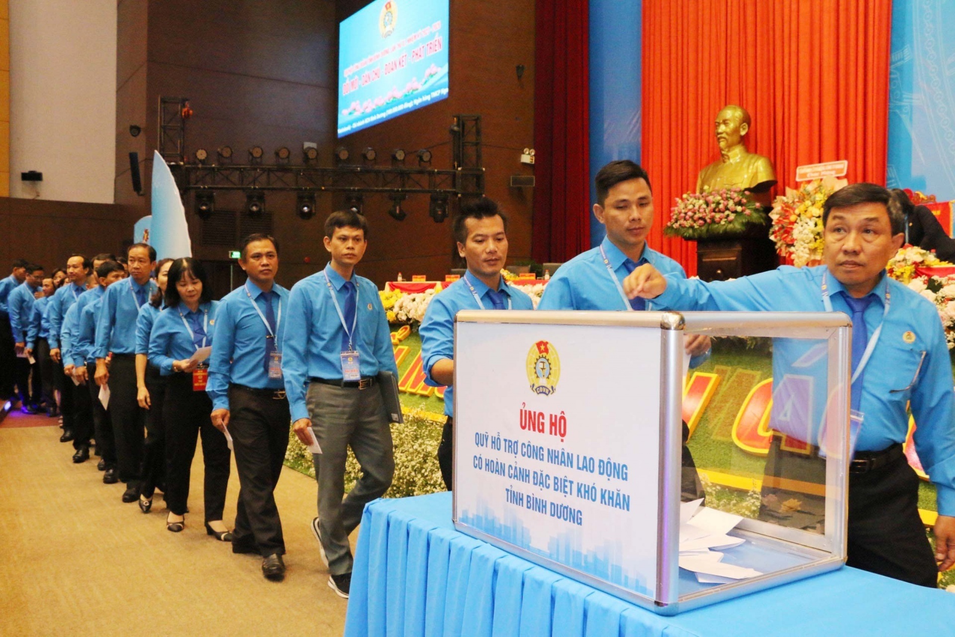 LĐLĐ tỉnh Bình Dương nhiệm kỳ 2018 – 2023: Hết lòng vì người lao động